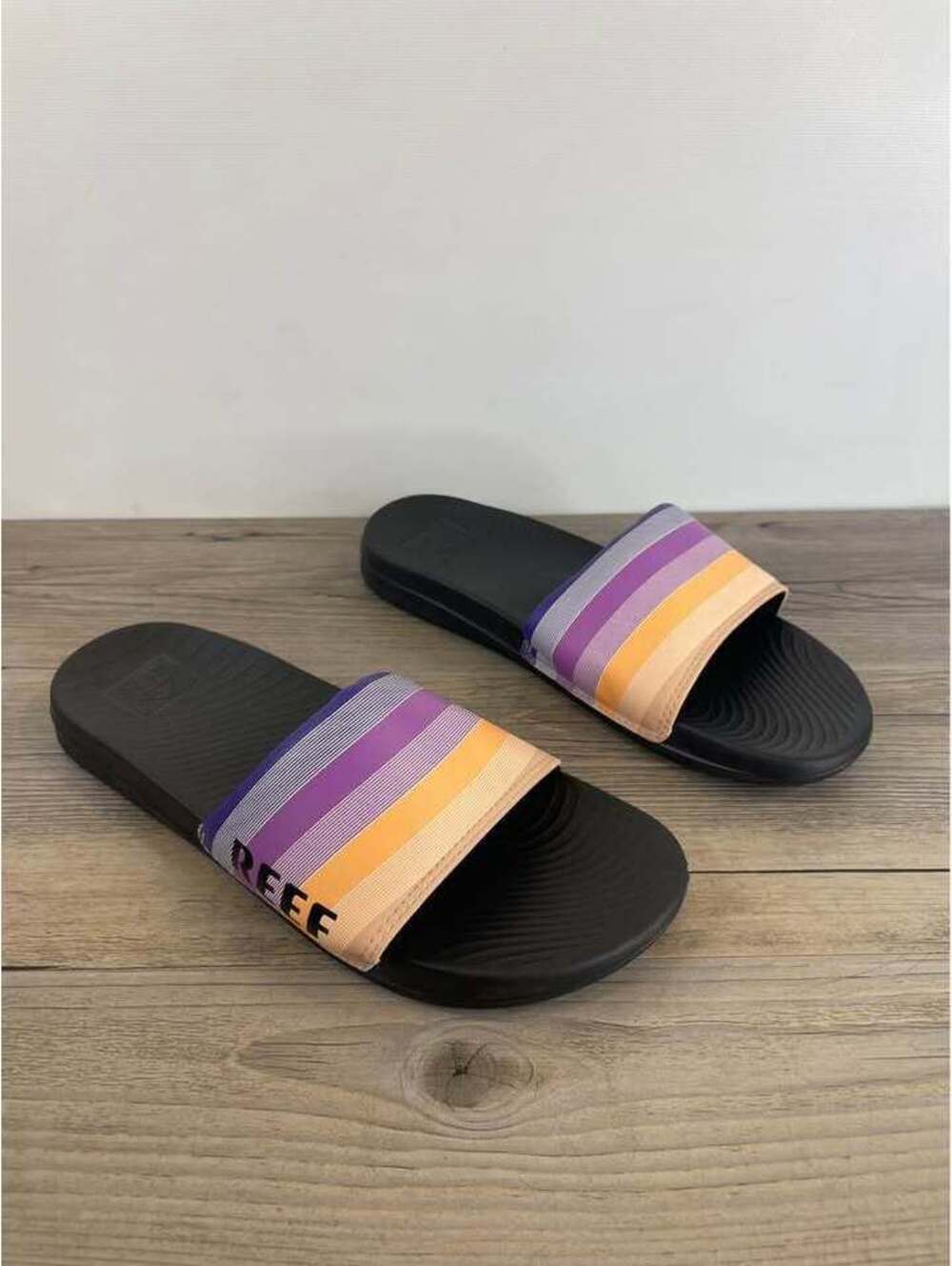 Reef One Slide Women's Size 9 - Picture 2 of 4